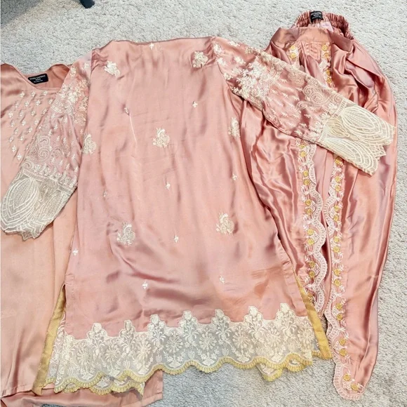 Pakistani designer shalwar Kameez sana safinaz asim jofa Maria b used medium Eid - Picture 3 of 16